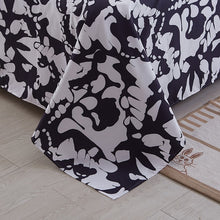 Load image into Gallery viewer, Camouflage Bunny Bed Set