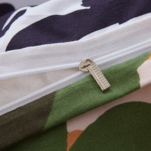 Load image into Gallery viewer, Camouflage Bunny Bed Set