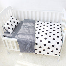 Load image into Gallery viewer, Dots 3Pcs Baby Bedding Set - 100% cotton