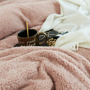 Tassels Faux Lambswool Velvet Bed Set