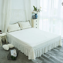 Load image into Gallery viewer, Tassels Faux Lambswool Velvet Bed Set