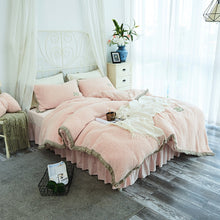 Load image into Gallery viewer, Tassels Faux Lambswool Velvet Bed Set