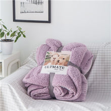 Load image into Gallery viewer, Luxurious Large Warm Sherpa Throw Blanket