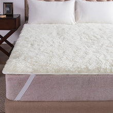 Load image into Gallery viewer, 100% Wool Quilted Mattress Topper