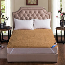 Load image into Gallery viewer, 100% Wool Quilted Mattress Topper