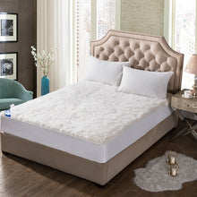 Load image into Gallery viewer, 100% Wool Quilted Mattress Topper