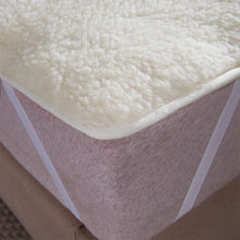 Load image into Gallery viewer, 100% Wool Quilted Mattress Topper