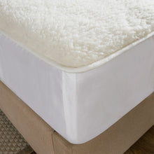 Load image into Gallery viewer, 100% Wool Quilted Mattress Topper