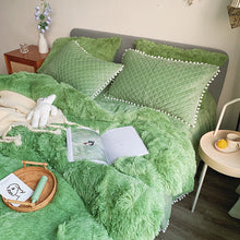 Load image into Gallery viewer, Fluffy Faux Mink &amp; Velvet Fleece Quilt Cover Set - Soft Green